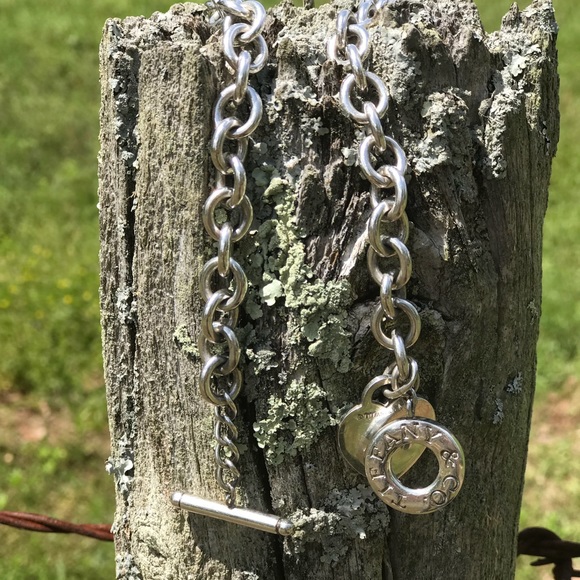 Tiffany & Co. Heart Toggle Necklace - Picture 2 of 8